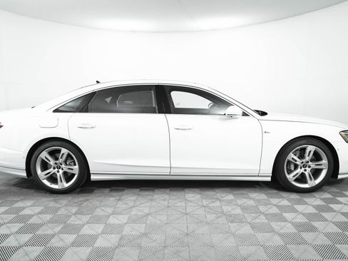 New 2025 Audi A8 L 3.0T image 8
