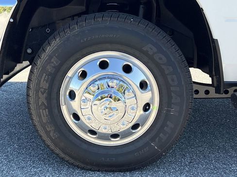 New 2026 RAM 3500 Tradesman image 27