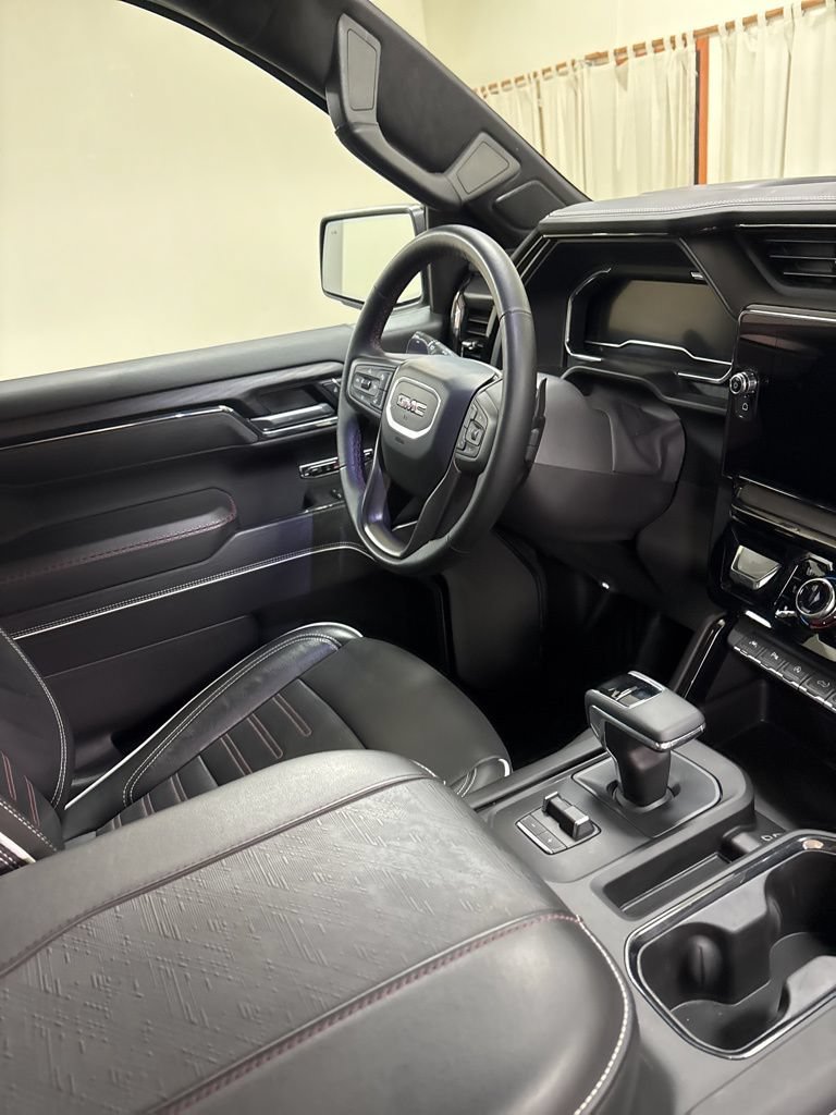 Used 2024 GMC Sierra 1500 AT4X w/ AT4X AEV Edition AWD/4WD image 32