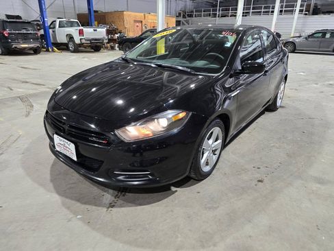Used 2016 Dodge Dart SXT FWD image 2