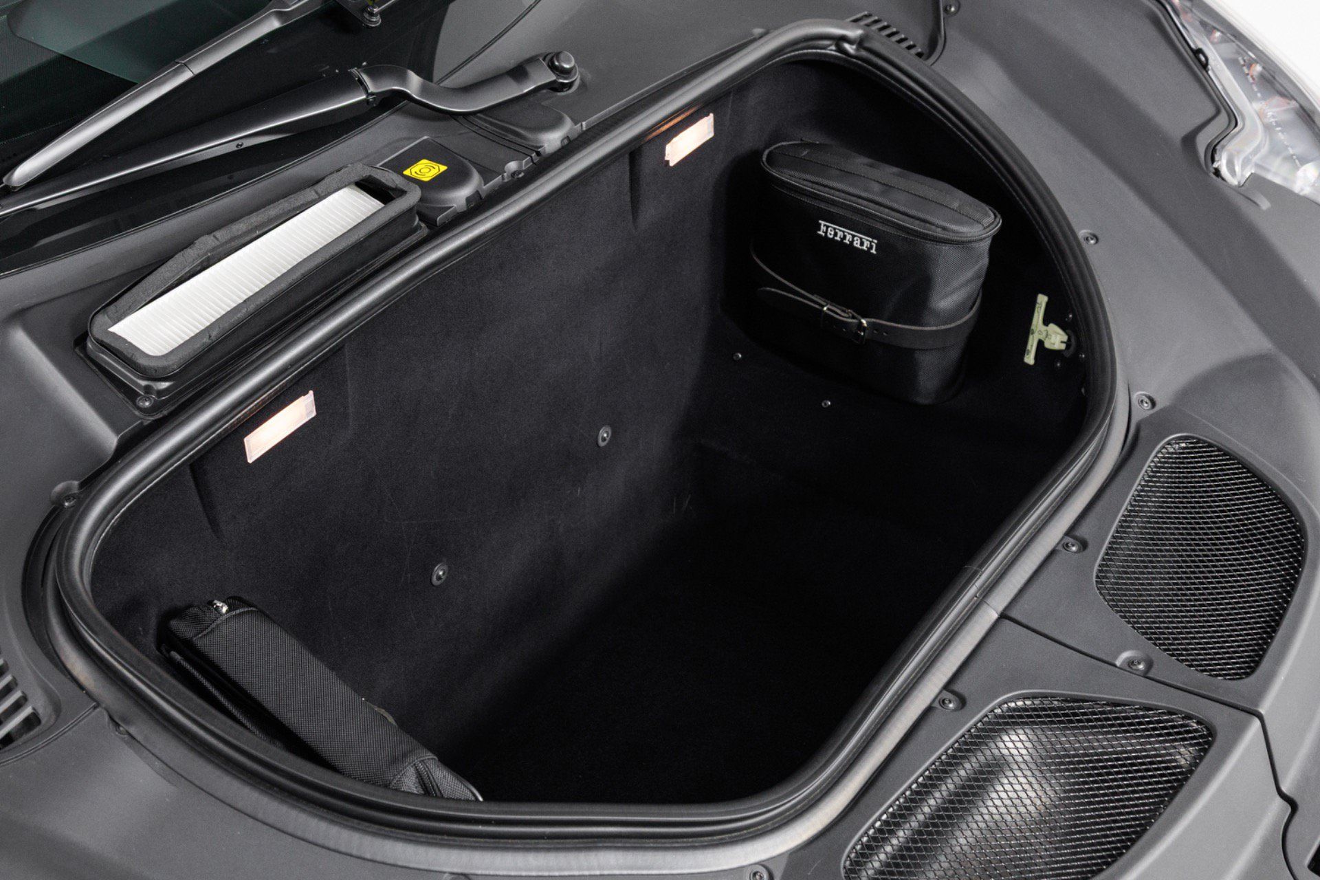 Used 2015 Ferrari 458 Speciale Coupe RWD image 47