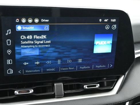 Used 2025 Chevrolet Equinox LT image 24