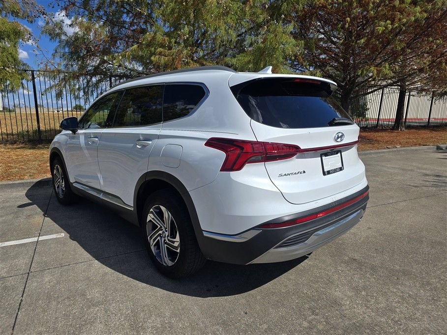 Used 2021 Hyundai Santa Fe SEL w/ Convenience Package FWD image 4