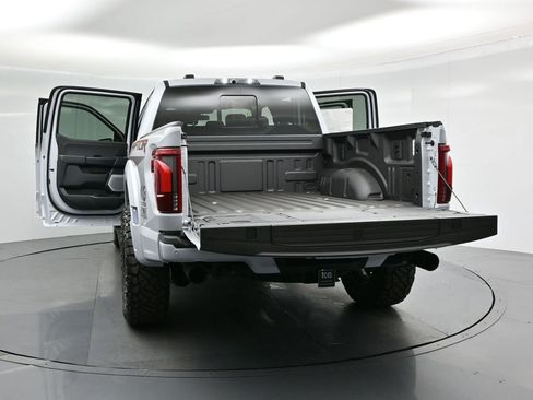 Used 2025 Ford F150 Raptor AWD/4WD image 37