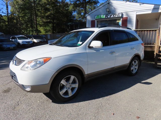 Used 2011 Hyundai Veracruz Limited w/ Navigation Pkg 3 FWD image 1