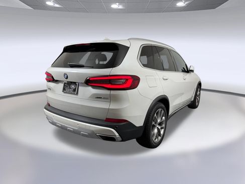 Used 2021 BMW X5 xDrive40i w/ Premium Package AWD/4WD image 9