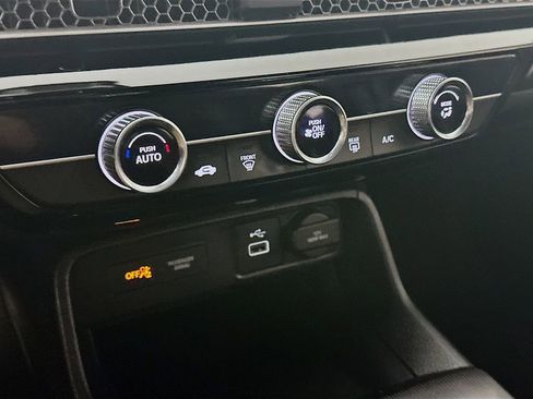 Used 2023 Honda Civic Sport image 18