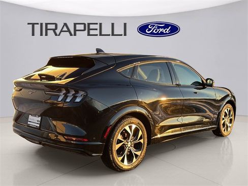 Used 2021 Ford Mustang Mach-E Premium image 7