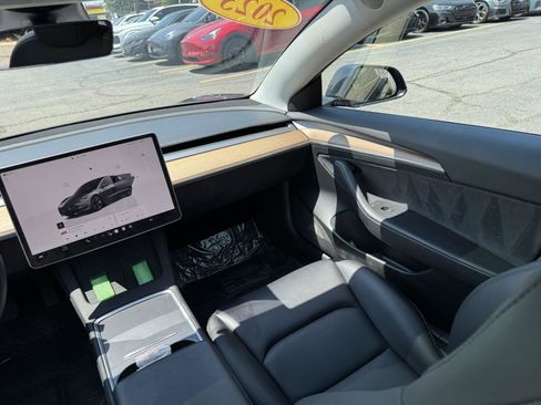 Used 2023 Tesla Model 3 Standard Range RWD image 40