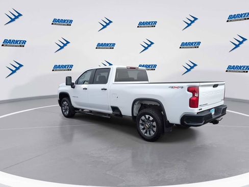 Used 2025 Chevrolet Silverado 2500 Custom w/ Custom Value Package image 6