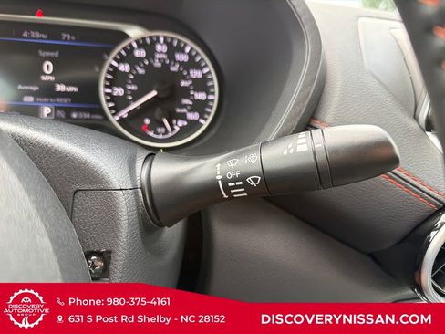 Certified 2025 Nissan Sentra SR FWD image 24