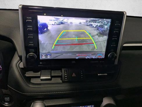 Used 2022 Toyota RAV4 XLE Premium image 20