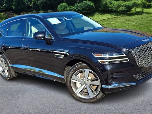 Used 2023 Genesis GV80 2.5T w/ Prestige 20" Package image 2