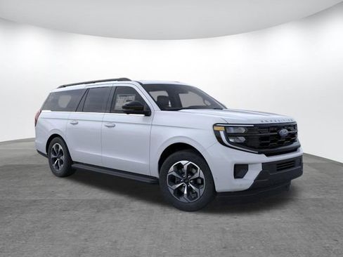 New 2026 Ford Expedition Max Active RWD image 24