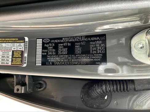 Used 2025 Hyundai Tucson SE FWD image 18