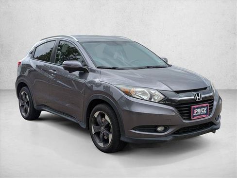 Used 2018 Honda HR-V EX-L image 3