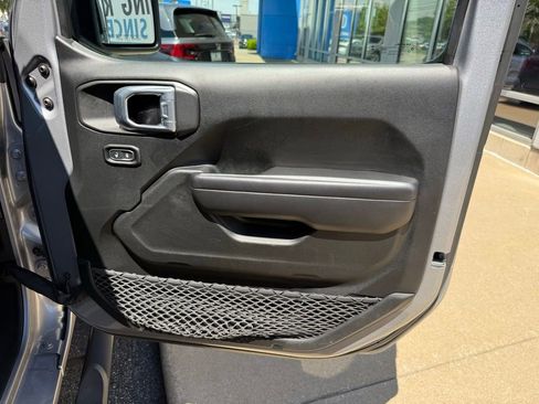 Used 2020 Jeep Wrangler Unlimited Sport S AWD/4WD image 42