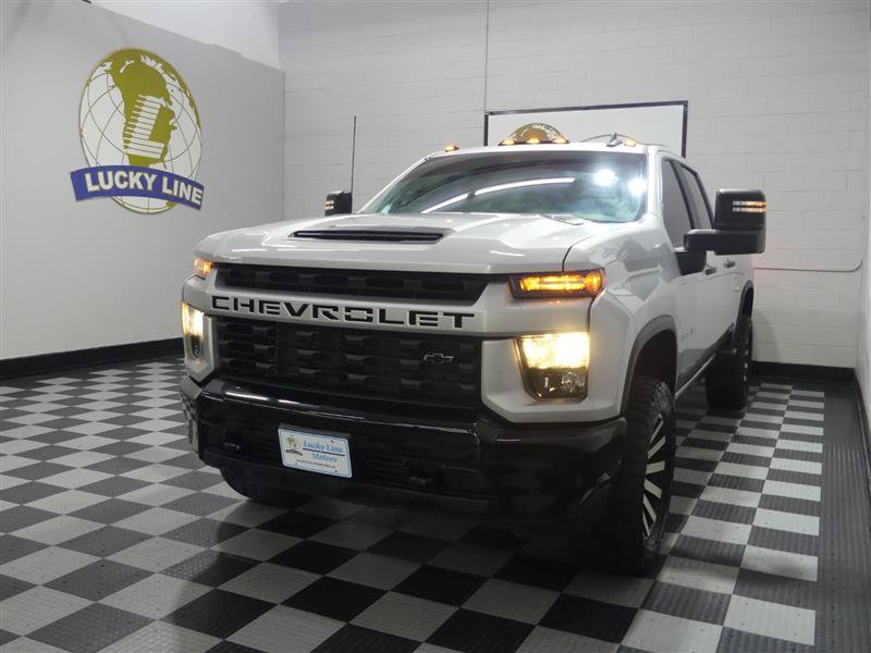 Used 2023 Chevrolet Silverado 2500 Custom w/ Custom Value Package AWD/4WD image 4