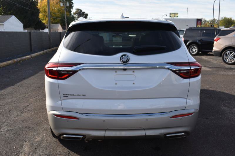 Used 2020 Buick Enclave Essence w/ Sound and Sites Package AWD/4WD image 6