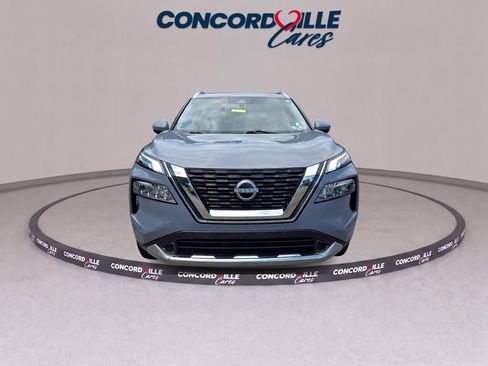 Used 2023 Nissan Rogue Platinum w/ Platinum Premium Package AWD/4WD image 2