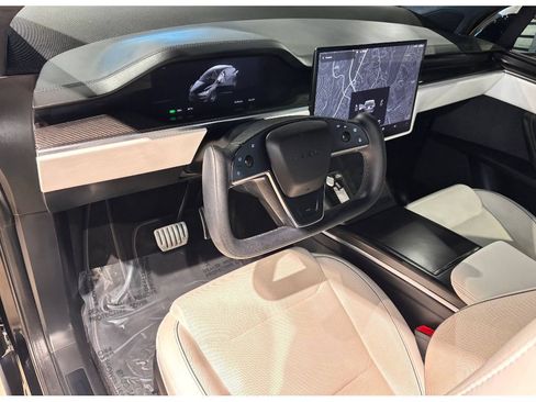 Used 2022 Tesla Model X Plaid image 20