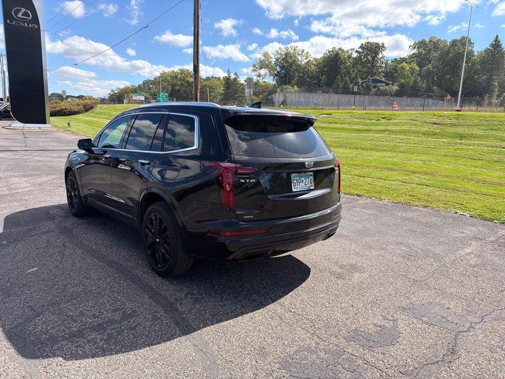Used 2021 Cadillac XT6 Premium Luxury w/ LPO, ONYX Package AWD/4WD image 23