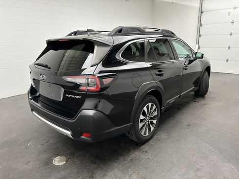 Used 2023 Subaru Outback Limited image 8