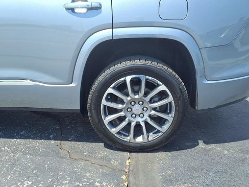 Used 2023 GMC Acadia Denali w/ Denali Technology Package FWD image 26