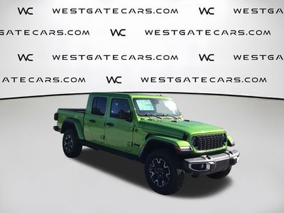 New 2025 Jeep Gladiator Sport w/ Premium Package