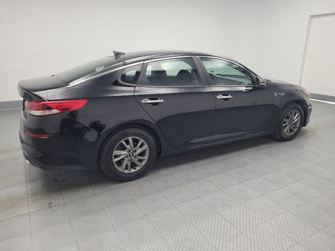 Used 2020 Kia Optima LX image 10