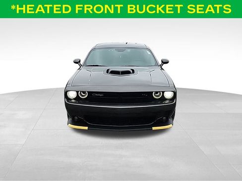 Used 2022 Dodge Challenger R/T Scat Pack w/ Shaker Package image 12