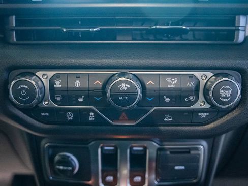New 2026 Jeep Wrangler Sport AWD/4WD image 20
