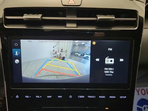 Used 2023 Hyundai Santa Cruz SEL Premium AWD/4WD image 18