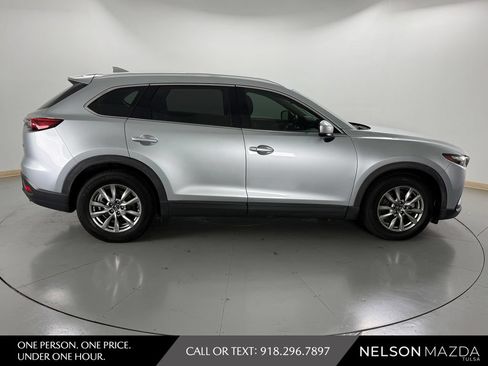 Used 2018 MAZDA CX-9 Touring FWD image 5
