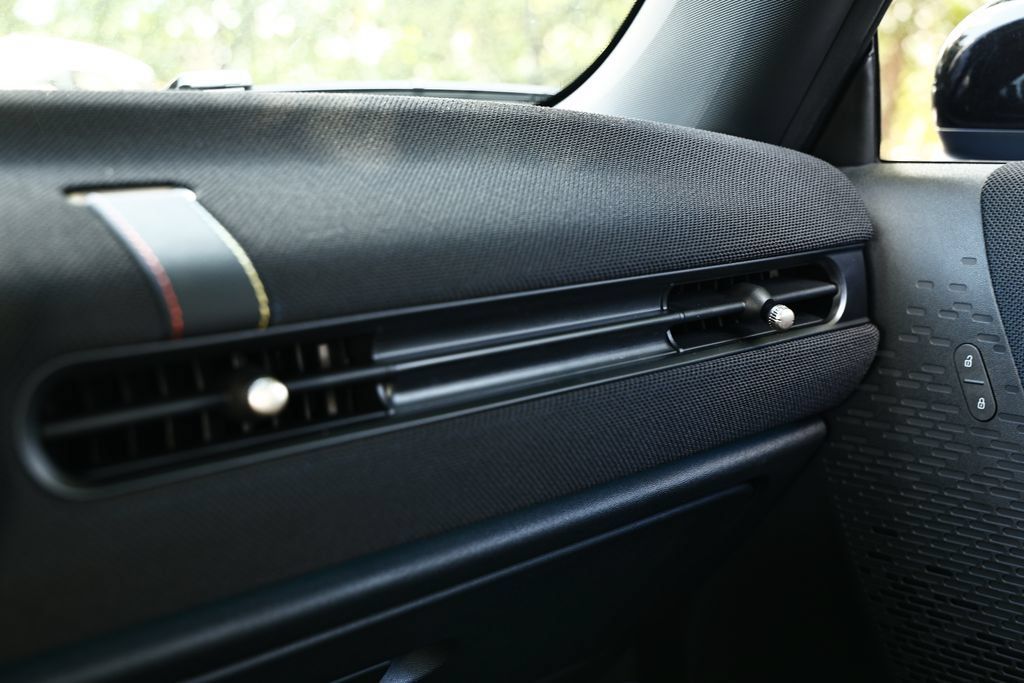 New 2026 MINI Cooper 2-Door Hardtop FWD image 38