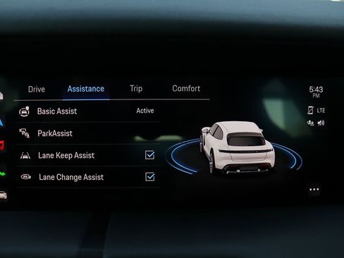 Used 2022 Porsche Taycan 4 Cross Turismo image 25