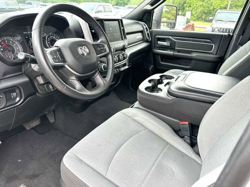 Used 2024 RAM 2500 Big Horn w/ Bed Utility Group image 18
