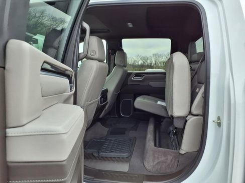 Used 2025 Chevrolet Silverado 3500 LTZ w/ LTZ Convenience Package AWD/4WD image 72