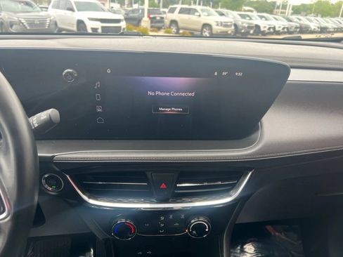 Used 2024 Buick Encore GX Preferred FWD image 14