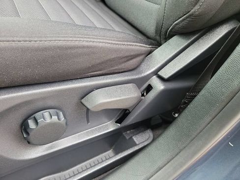 Used 2024 Ford Edge SE w/ Cargo Accessory Package AWD/4WD image 17