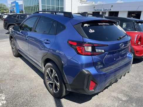 Used 2025 Subaru Crosstrek 2.5i Premium AWD/4WD image 9