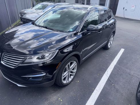 Used 2017 Lincoln MKC Reserve w/ Lincoln MKC Climate Package AWD/4WD image 2