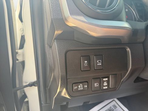 Used 2023 Toyota Tacoma Limited AWD/4WD image 19