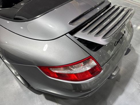 Used 2006 Porsche 911 Carrera 4 AWD/4WD image 39