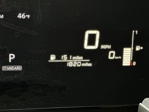 Certified 2025 Nissan Kicks SV image 25