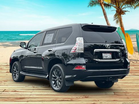 Used 2022 Lexus GX 460 Premium w/ Premium Package AWD/4WD image 4