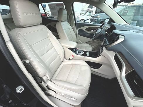 Used 2022 GMC Terrain Denali w/ LPO, Floor Liner Package AWD/4WD image 28