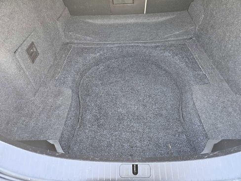 Used 2017 Cadillac XTS Luxury w/ Driver Awareness Package image 31