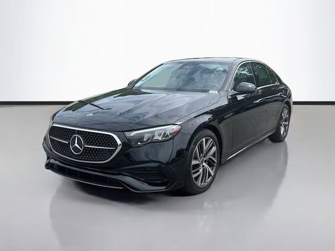 Used 2024 Mercedes-Benz E 350 4MATIC Sedan image 7
