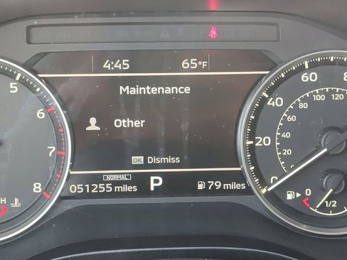 Used 2024 Mitsubishi Outlander SE image 25